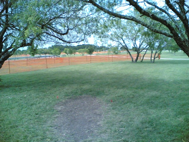 Barriers on hole 11